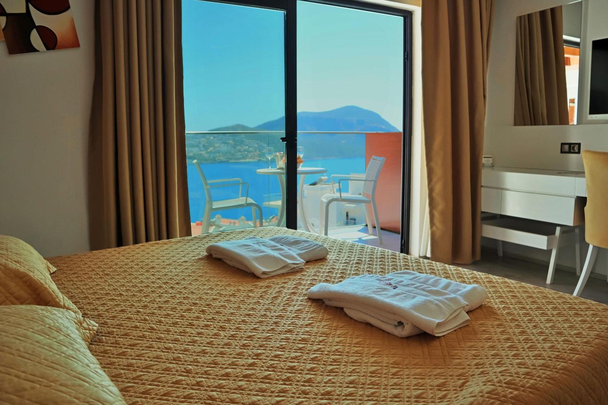 Rhapsody Hotel & Spa Kalkan (Adults Only) Екстериор снимка