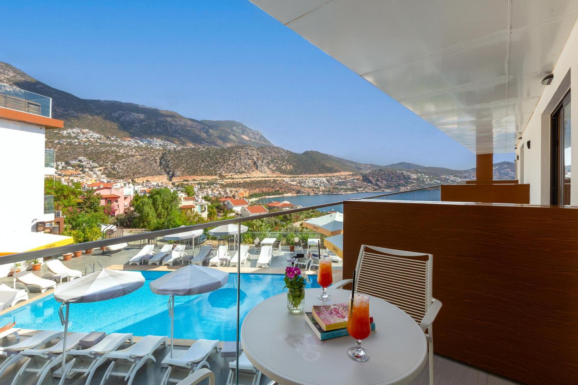 Rhapsody Hotel & Spa Kalkan (Adults Only) Екстериор снимка
